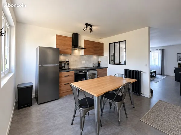 Location T3 meublée et entièrement rénovée