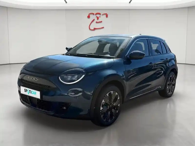 Fiat 600 e 156ch 54kwh la prima