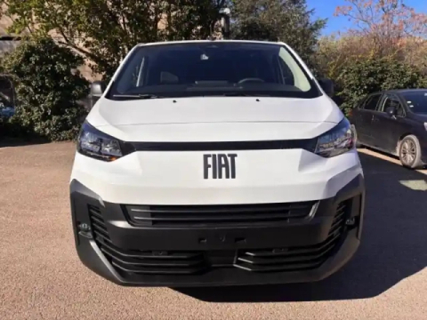 Fiat Scudo fg m 1.5 diesel 120ch pack premium connect