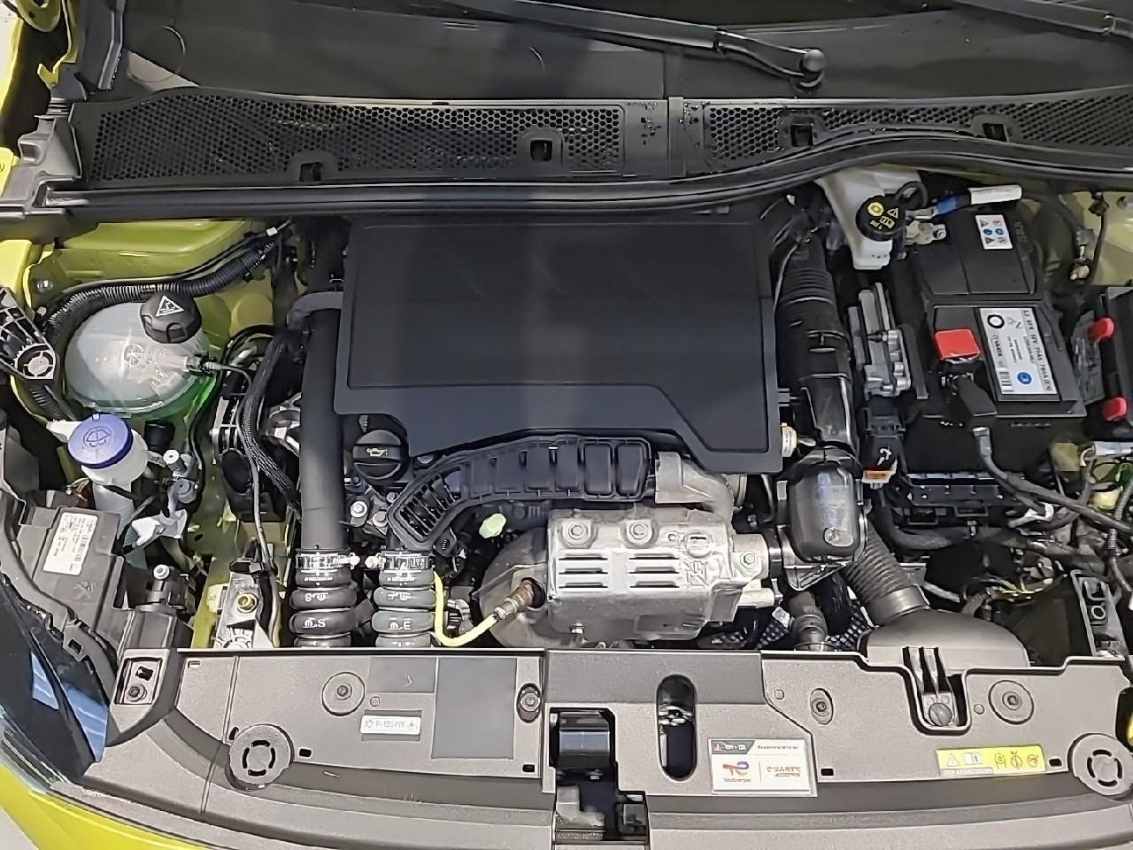 Peugeot 208 puretech 100 s&s bvm6 active — photo 15