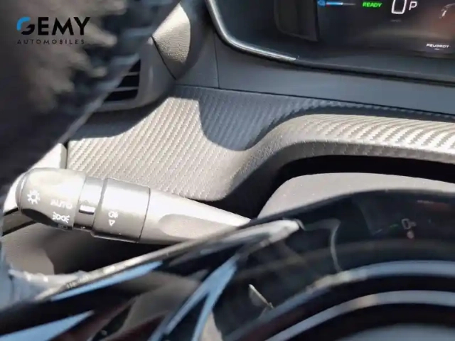 Peugeot 208 electrique 54 kwh 156ch — photo 21