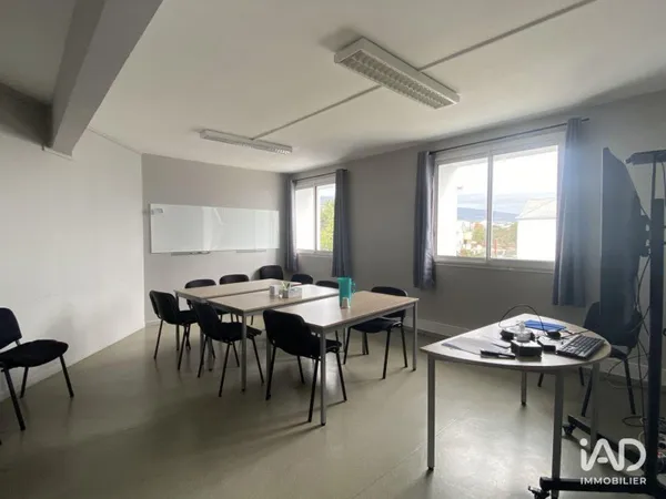 Local commercial 84 m²