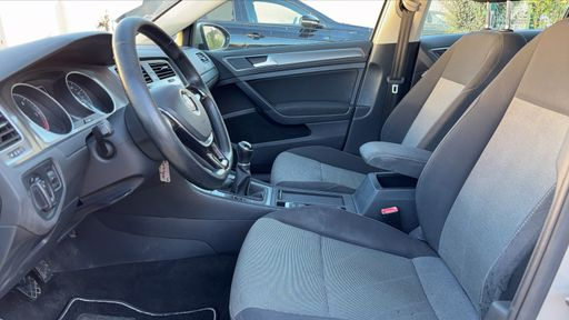 Volkswagen Golf 1.6 TDI 110 - Trendline – 2015 – 152683 km – Diesel – Boîte Manuelle — photo 6