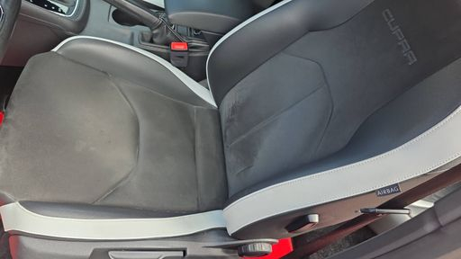 Seat Leon ST 2.0 TSI 290 DSG6 - Cupra – 2016 – 146000 km – Essence – Boîte Automatique — photo 19