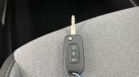 Renault Clio 1.5 Blue dCi 100ch Evolution — photo 16