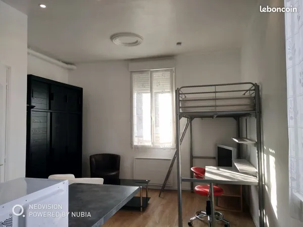 Studio meublé