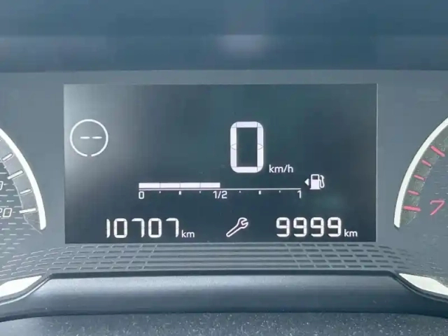 Peugeot 2008 1.2 puretech 100ch s&amp;s style — photo 14