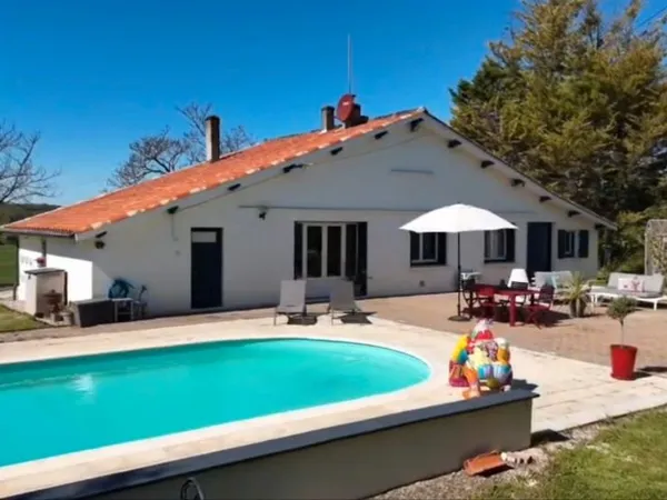 4 ch piscine sans travaux