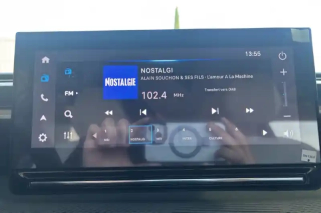 Citroën C3 hybride 110 ch e-dcs6 — photo 19