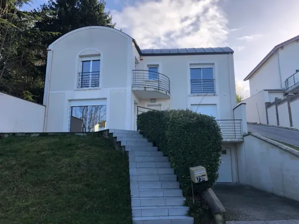 Maison 5 pièces 144 m²