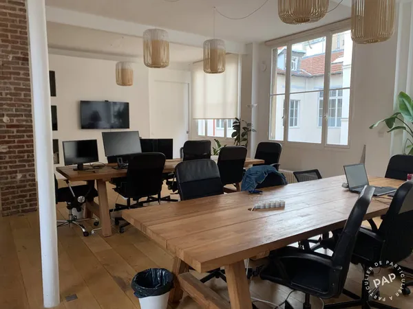 Bureaux/Locaux professionnels 192 m²