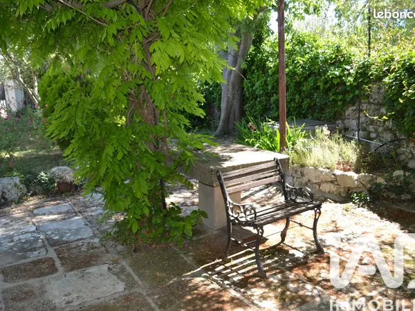 Maison familiale 8 pièces 194 m²