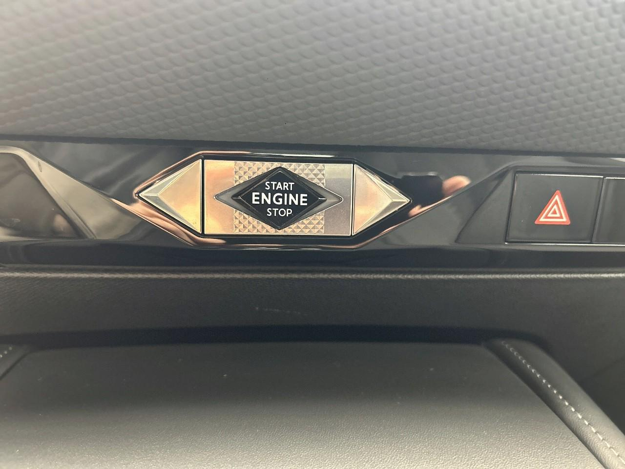 Ds Ds 4 hybride 145 e-dct6 pallas — photo 17