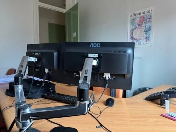 Bureau 155 m²