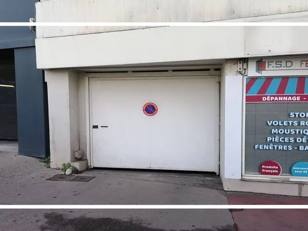 Parking 14 m²