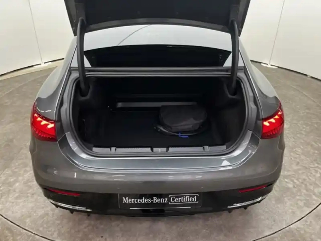 Mercedes Classe E berline 350+ amg line — photo 10