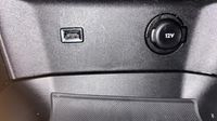 Peugeot 3008 HYBRID 225ch GT Pack e-EAT8 — photo 30