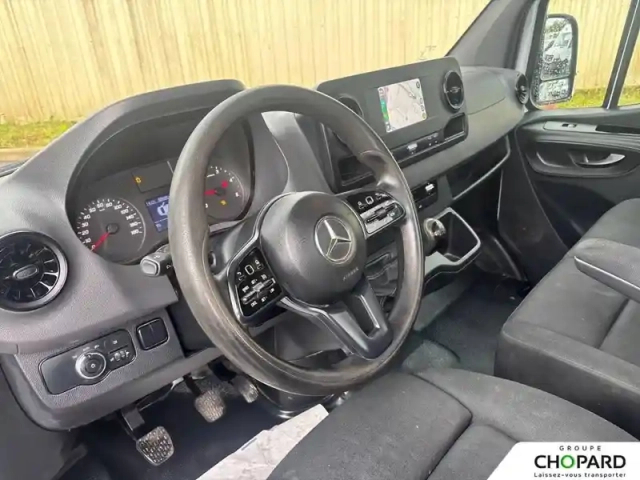 Mercedes Sprinter chassis cab 514 cdi 37 3.5t rwd — photo 16
