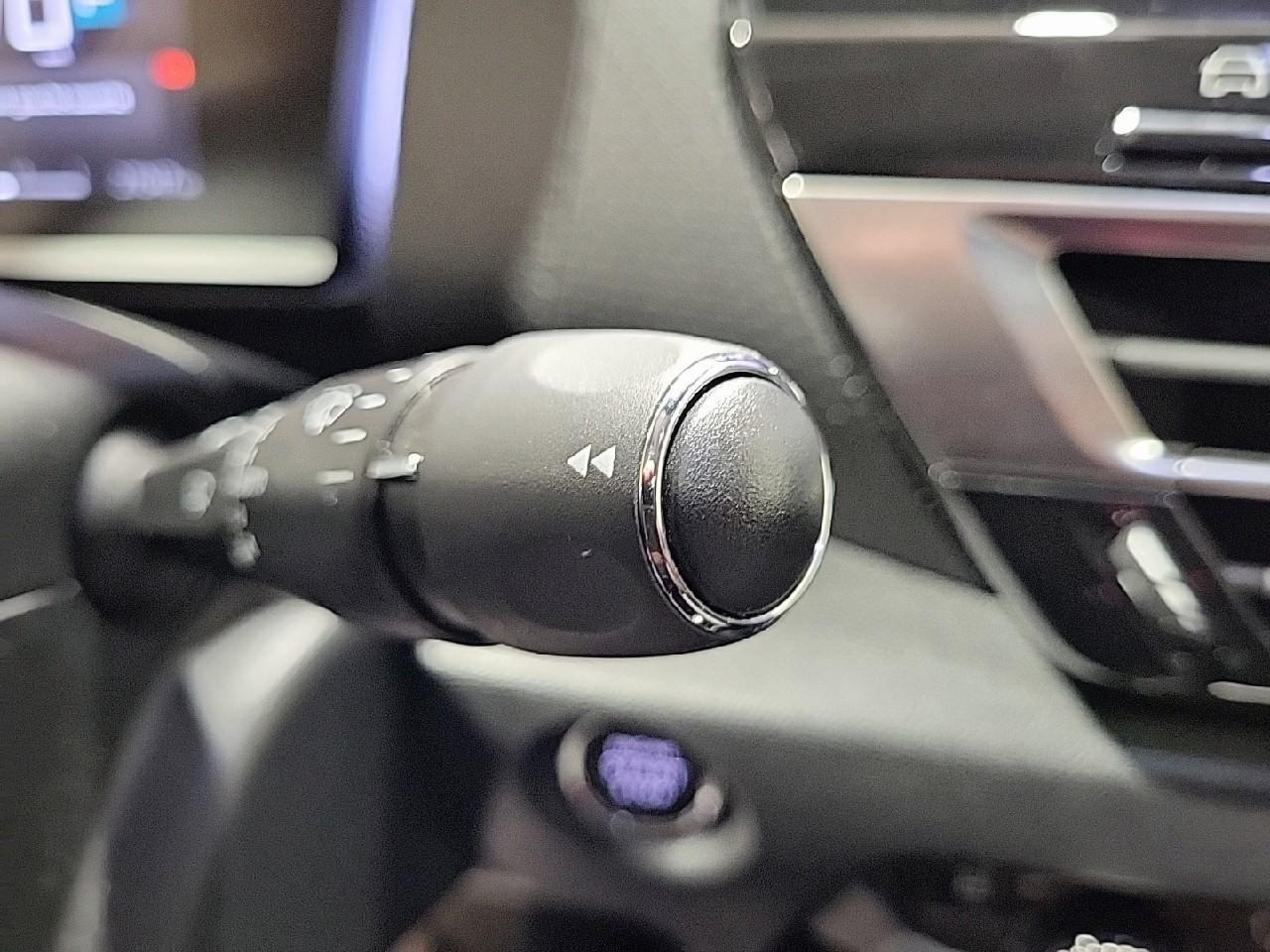 Citroën C4 puretech 130 s&s eat8 shine pack — photo 21