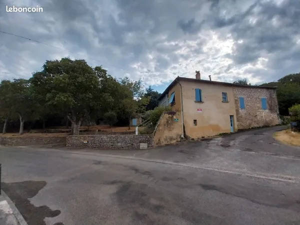 Maison de village