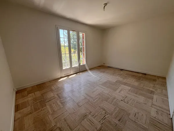Appartement CHOUZY SUR CISSE 2 pièce(s) 56 m2