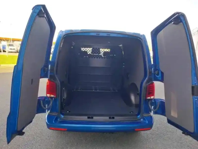 Volkswagen Transporter fg 2.8t l2h1 2.0 tdi 150ch business plus dsg7 — photo 22