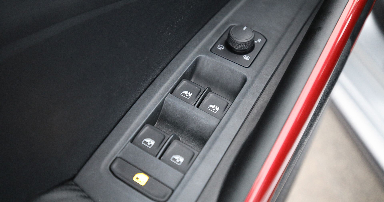 Skoda Fabia — photo 29