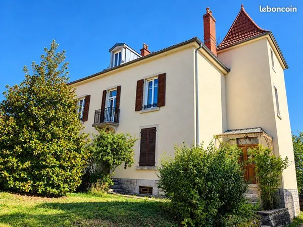 Appartement dans une maison de maître