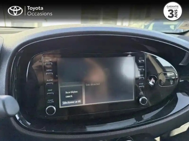 Toyota Aygo x 1.0 vvt-i 72ch design s-cvt my23 — photo 30
