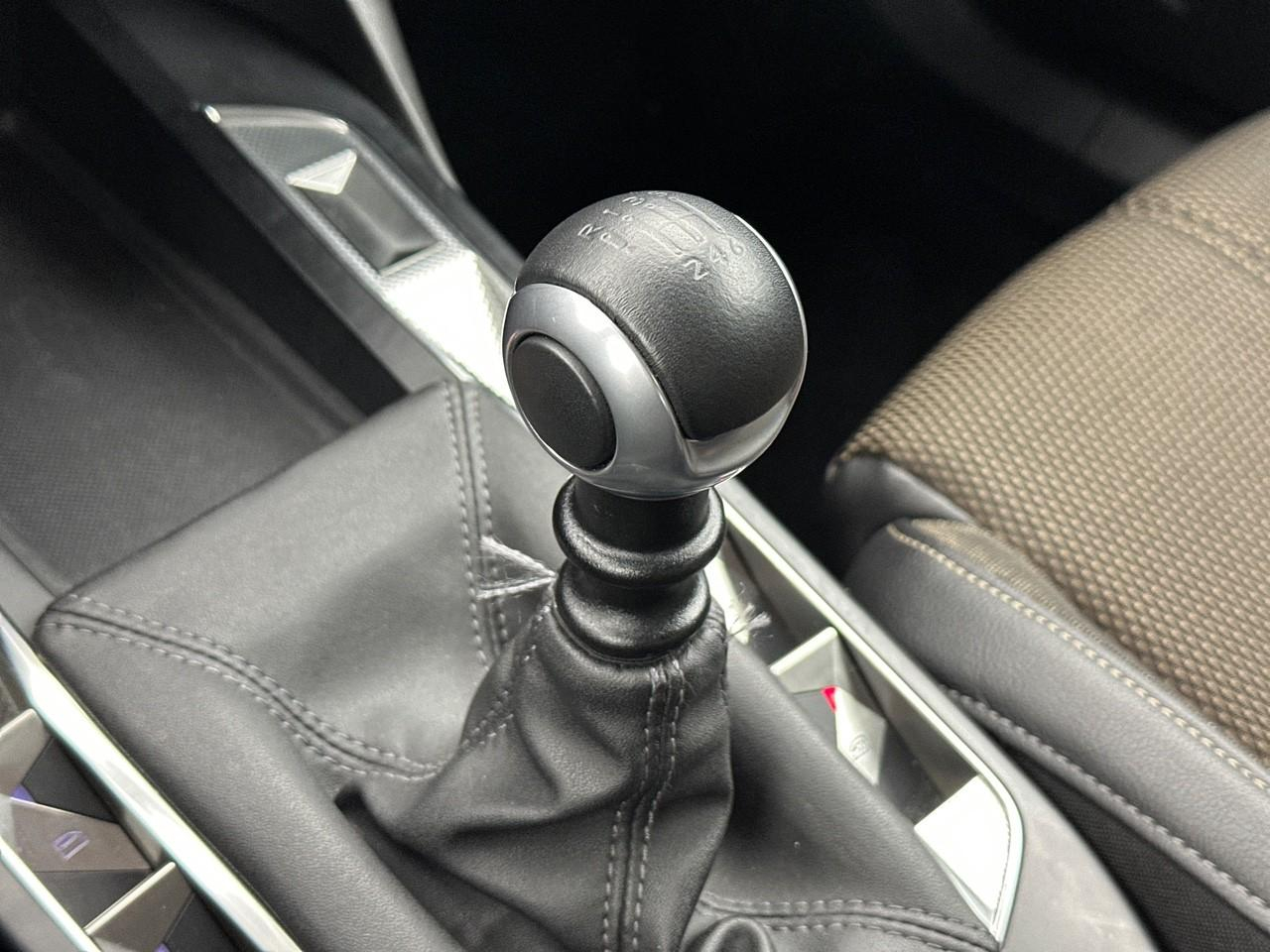 Ds Ds 3 crossback puretech 100 bvm6 bastille — photo 28