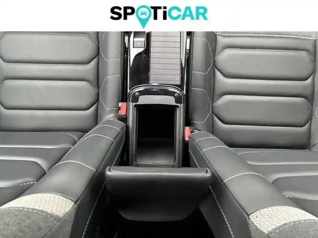 Citroën C4 e- 136 ch automatique — photo 23