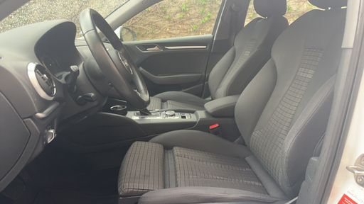 Audi A3 Limousine 40 TFSI 190 Quattro S-Tronic 7 - S Line – 2019 – 111247 km – Essence – Boîte Automatique — photo 8