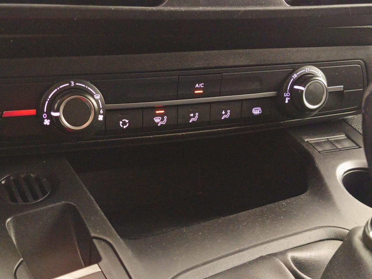 Peugeot Partner fourgon standard 650 kg bluehdi 100 s&s bvm5 premi — photo 22