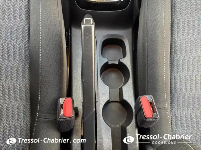 Opel Corsa 1.2 75 ch bvm5 edition — photo 25