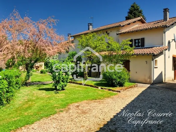 Maison à vendre dans le secteur mellois, idéale en résidence principale ou maison de campagne, pour 