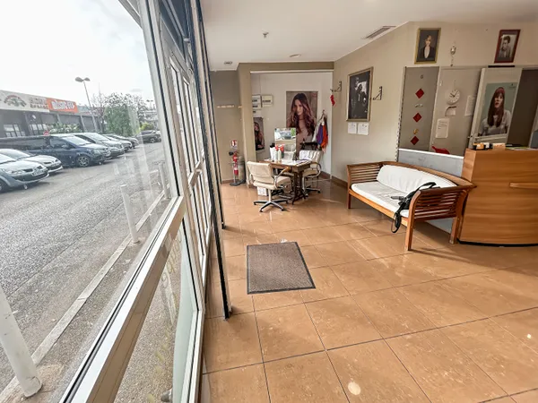 Local commercial 69 m²