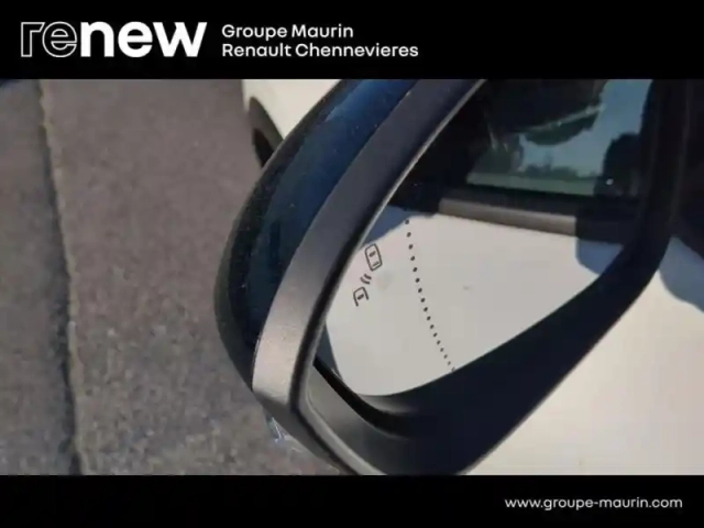 Renault Megane e-tech electric ev60 220ch iconic super charge -c — photo 14