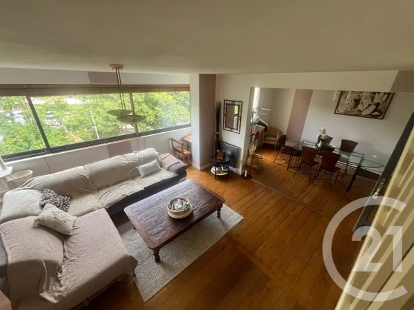 Appartement 7 pièces 117 m²