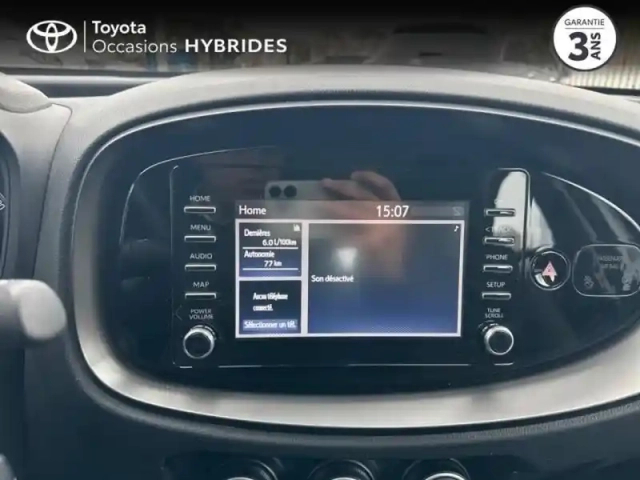 Toyota Aygo x 1.0 vvt-i 72ch dynamic s-cvt my23 — photo 9