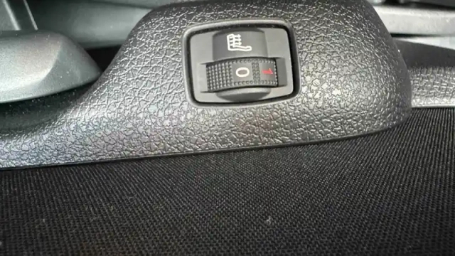 Opel Vivaro fgn sportive diesel 180 ch m automatique — photo 27