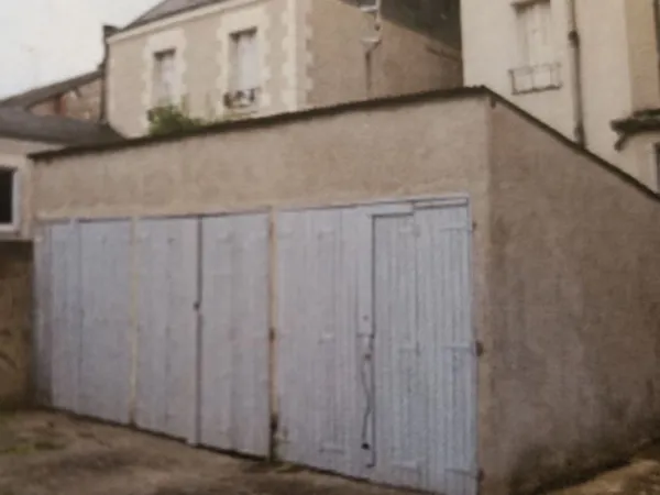 Garage boxé