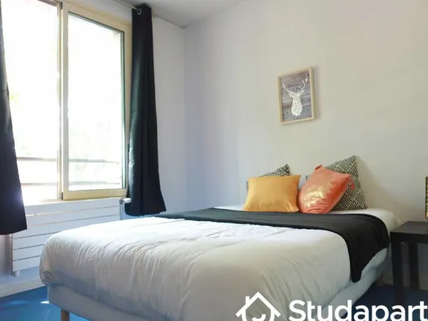 Chambre dans une colocation de 11m2