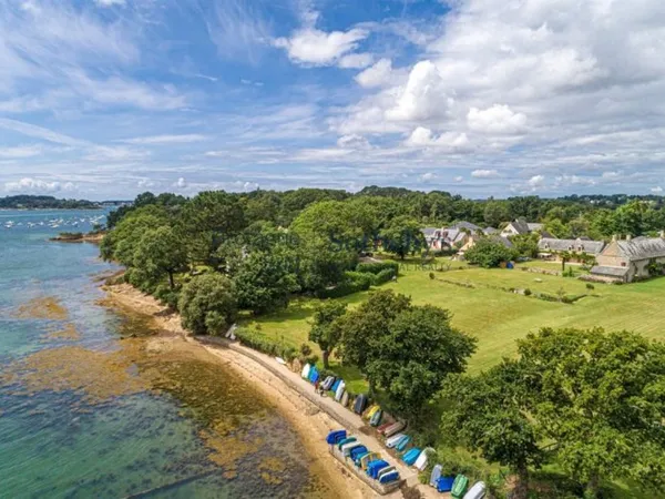 Golfe du Morbihan, Manoir vue mer à louer, les pieds dans l'eau