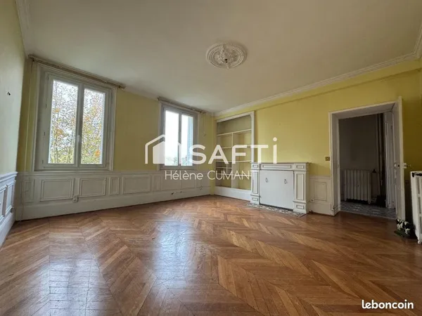 Maison 9 pièces 174 m²