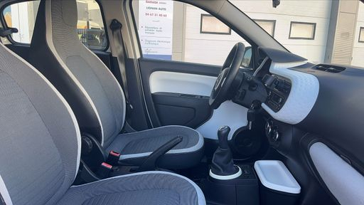 Renault Twingo 1.0 SCe 70 - Limited – 2016 – 118342 km – Essence – Boîte Manuelle — photo 13
