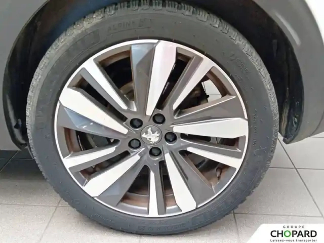 Peugeot 3008 hybrid 225 e-eat8 — photo 12