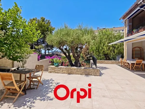 CAPELAN : BAS DE VILLA VUE MER