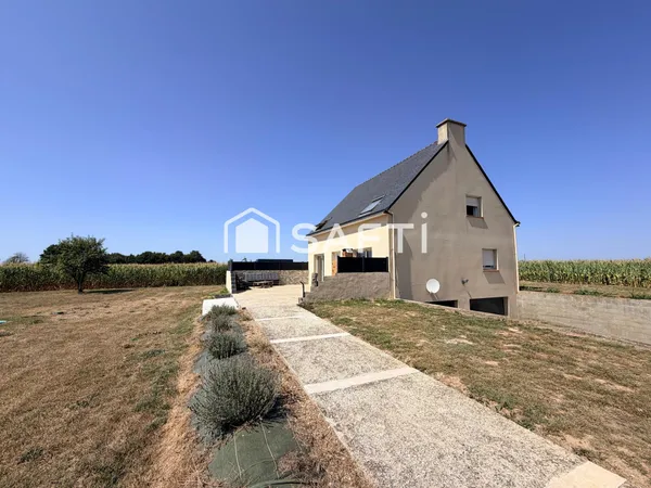 MAISON SUR SOUS-SOL DE 125 M2 EN CAMPAGNE DE GUENIN