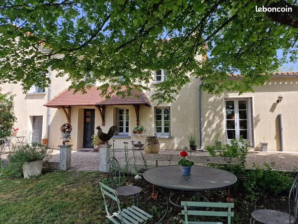 Maison 9 pièces 208 m²