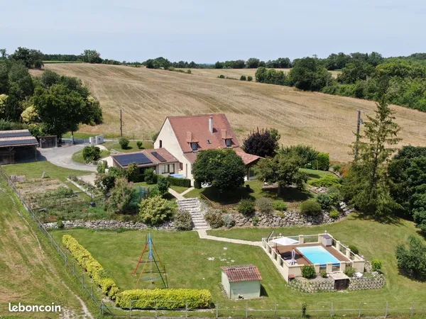 Maison avec terrain issigeac